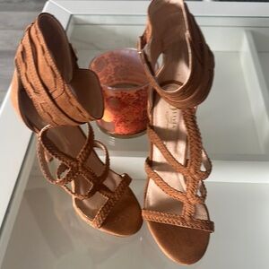 Women's Tan Strappy Sandals